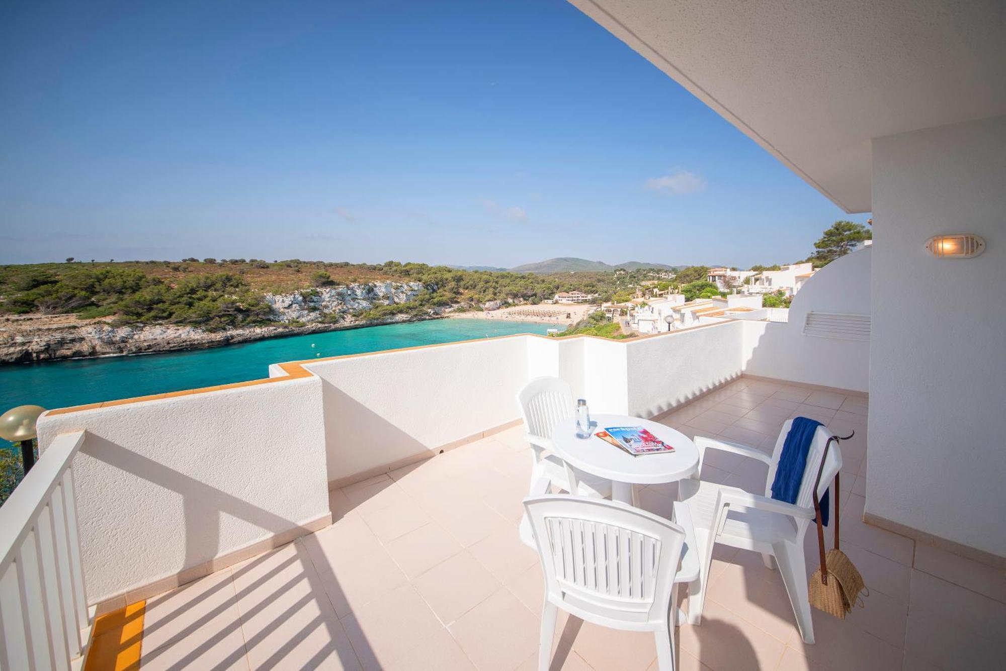 Blau Punta Reina Hotel Cala Mandia  Kültér fotó